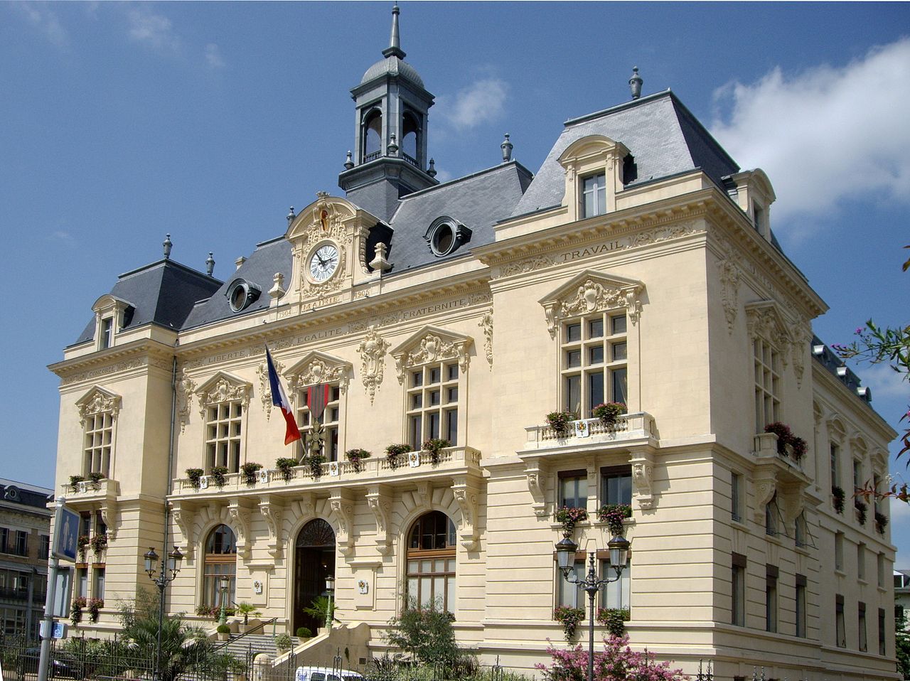 Mairie Tarbes Hautes Pyr n es Wikimedia Th oNet Mairie Tarbes Hautes Pyr n es Wikimedia Th oNet